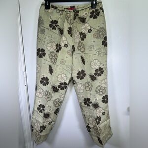VINTAGE 100% Linen Floral Patterned Capris